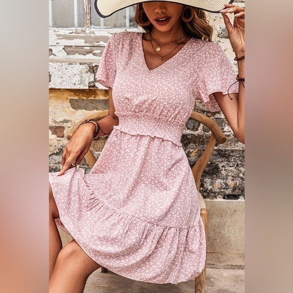 Easy To Love Mini Dress - Picture 4 of 7